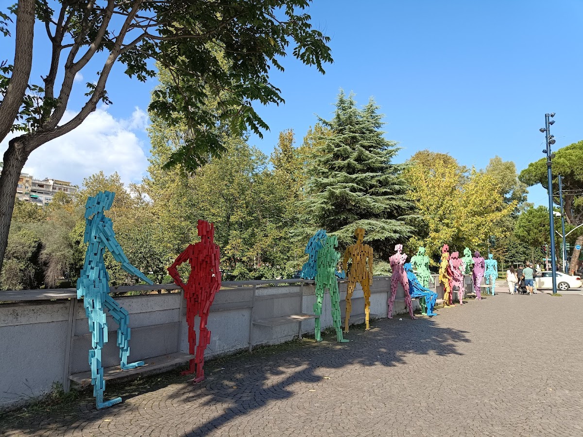 Statues photo 4
