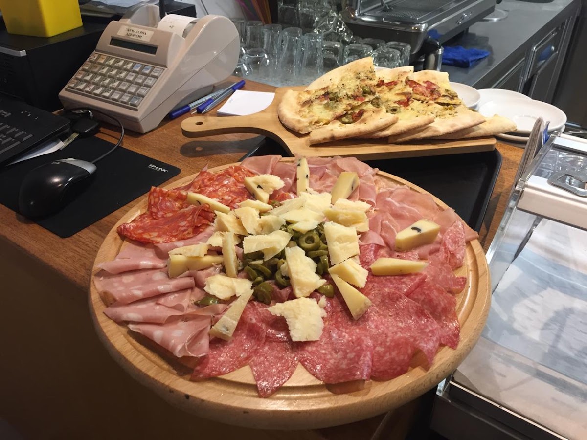 Pizzeri Besa photo 4