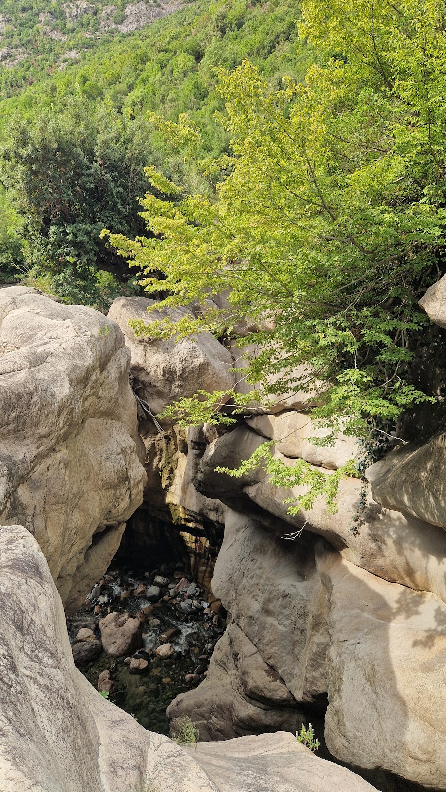 Waterfall on Zezë Canyon photo 2