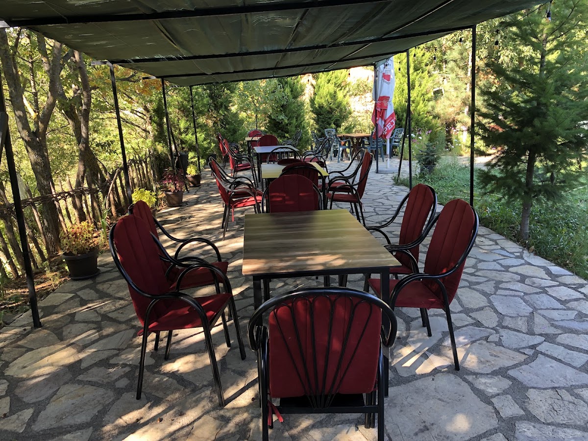 Freskia RESTAURANT