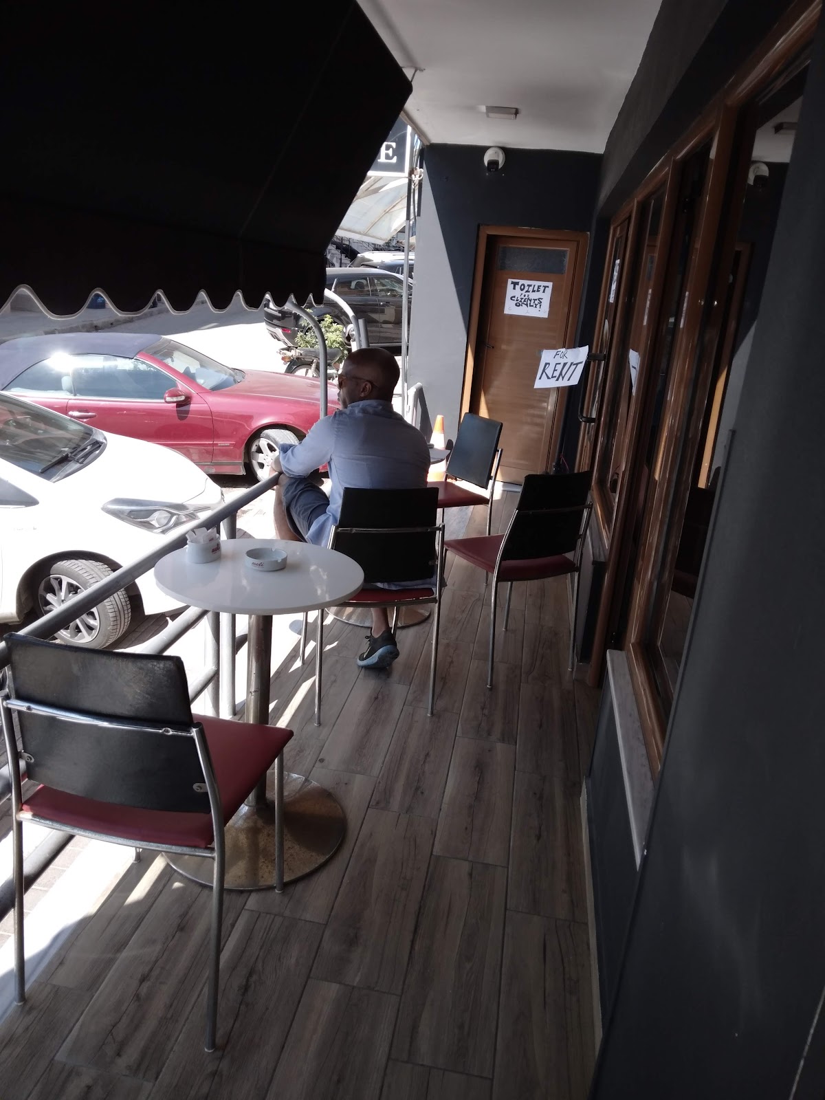 Ana's Bar & Cafe photo 2