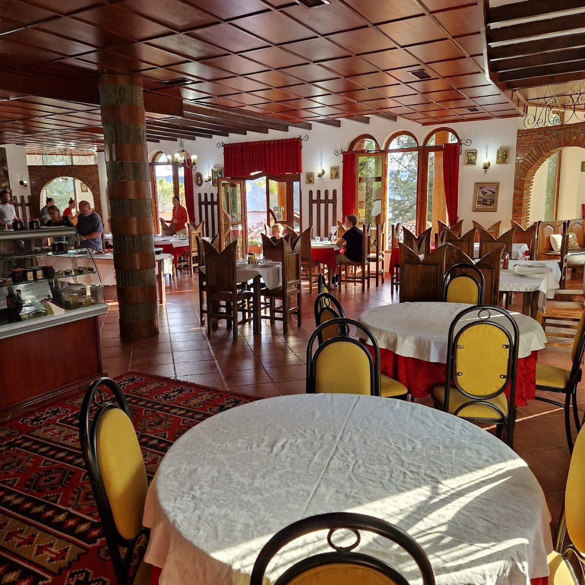 Hotel & Restaurant Castle Park Berat Slow Food photo 5