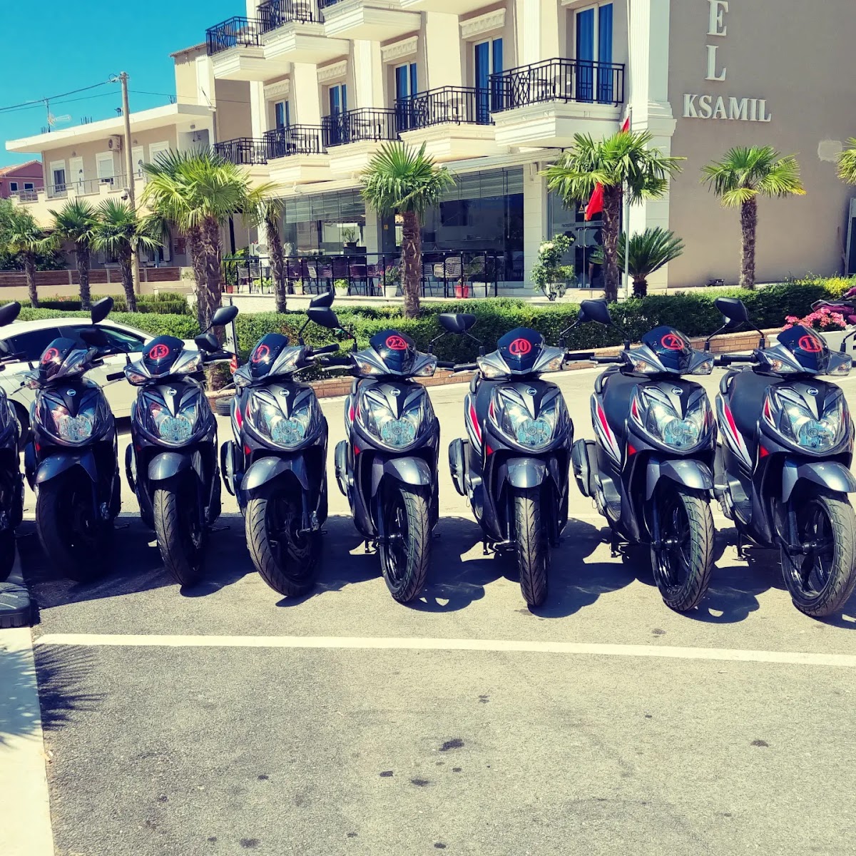 Scooter And Car Rental Ksamil & Exchange ( J &E ) photo 3