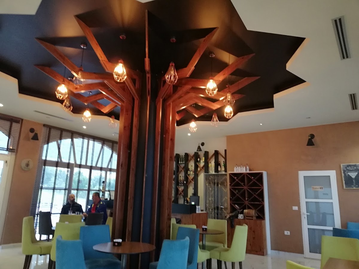 Bar-Restaurant-Hotel "IRDI" photo 3