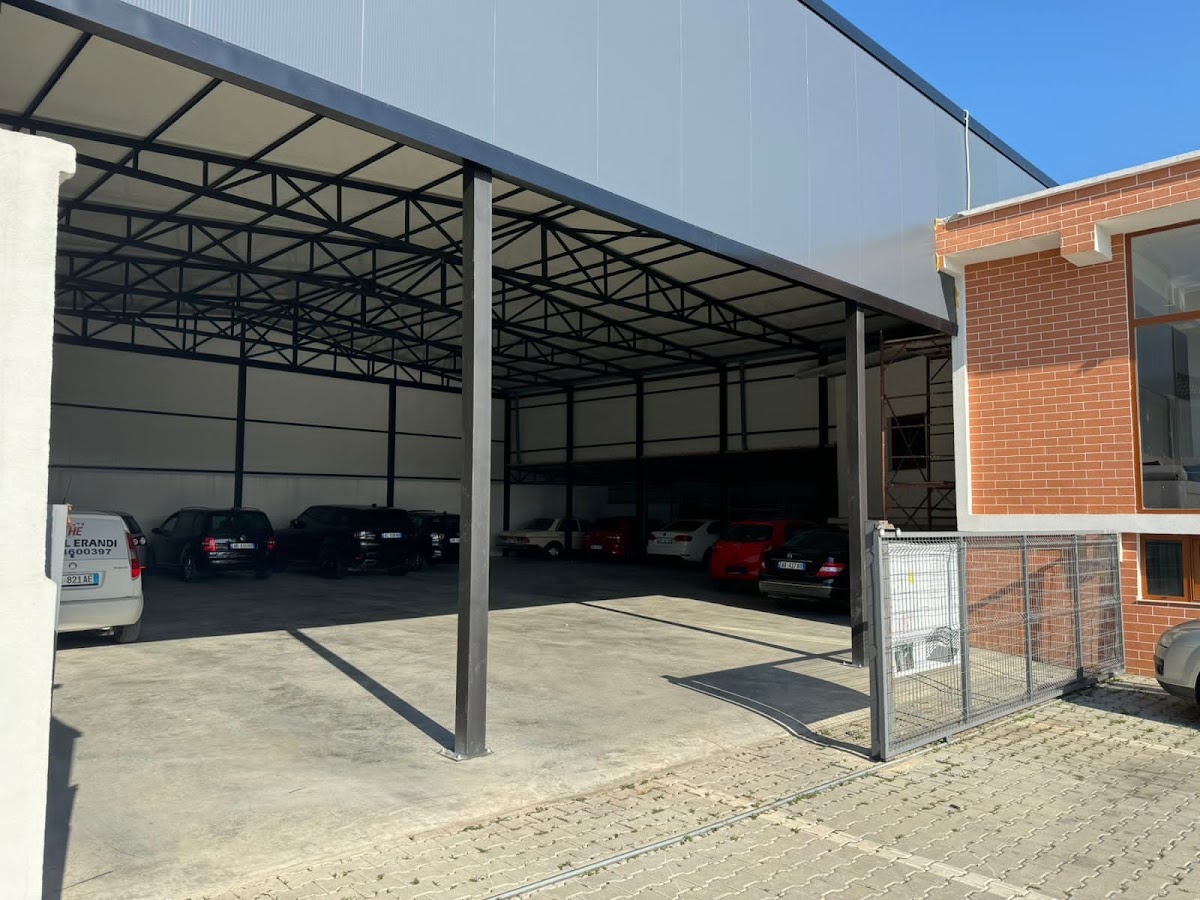 Inn Albania Car Rental photo 3