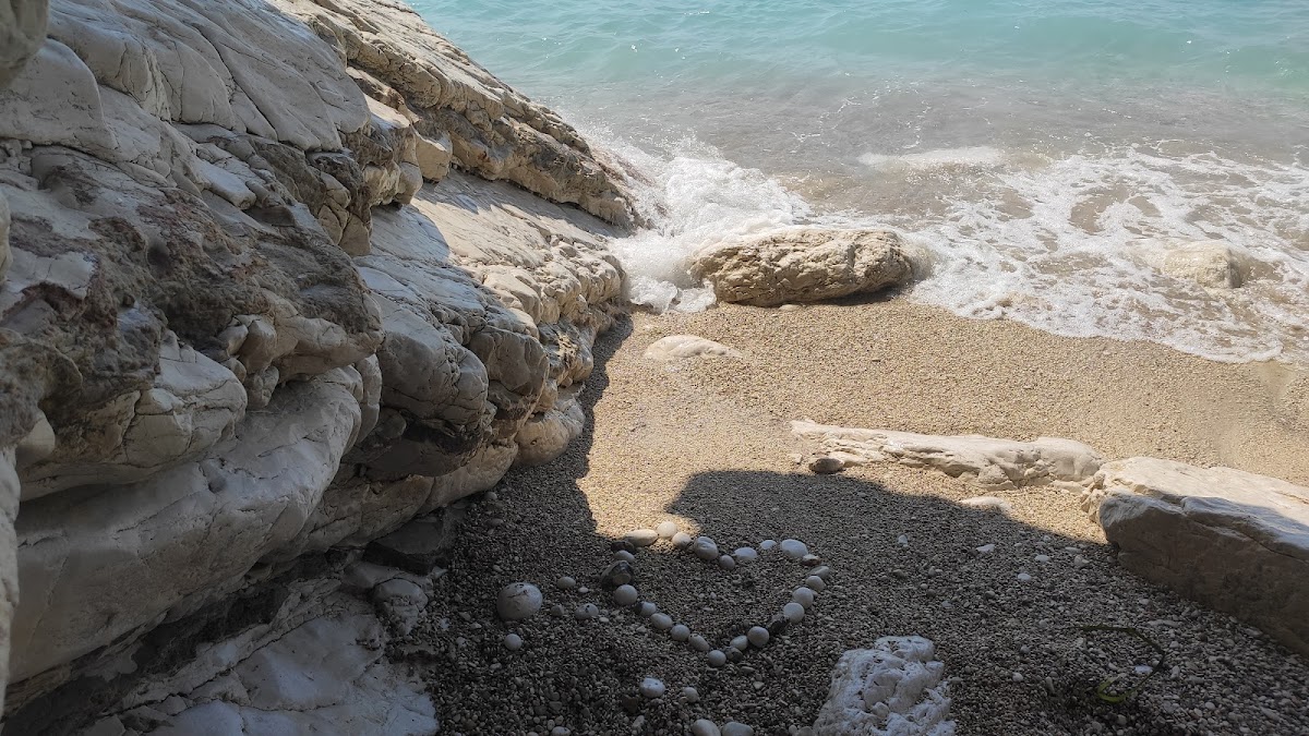 Small grotto photo 5