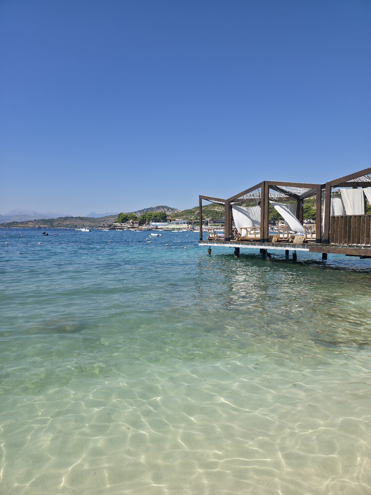 Pantai Plazhi Ksamilit