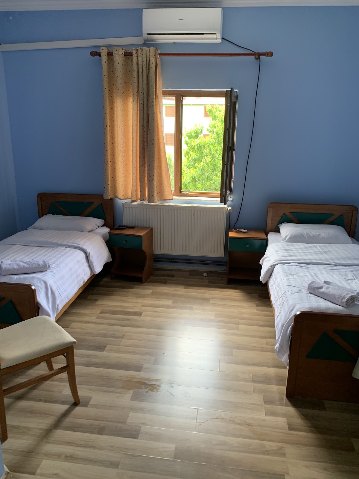 Hotel Kastrati photo 3