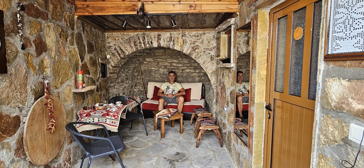 Ahmetaj Guest House photo 5