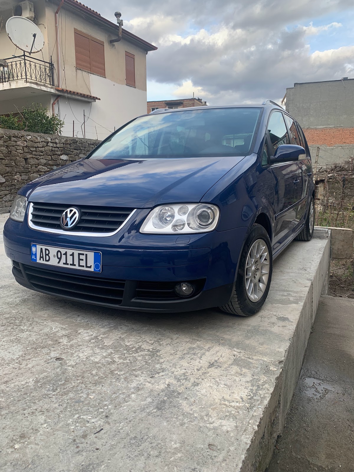 Avo rental cars( makina me qera) photo 2