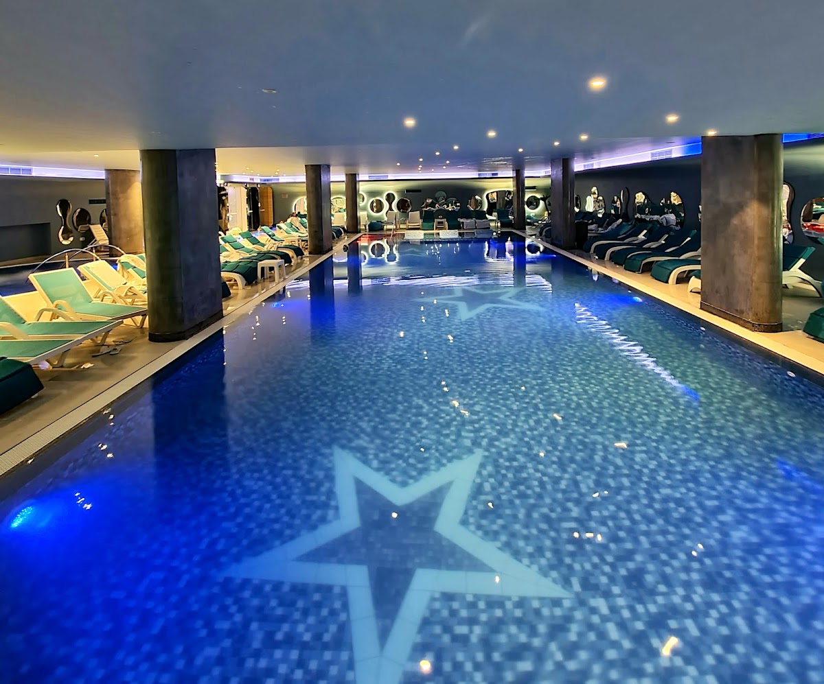 Grand Blue Fafa Resort & Spa photo 3