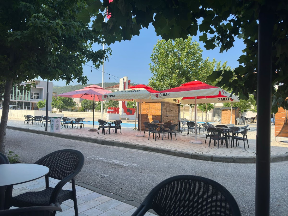 Emili coffee house photo 4