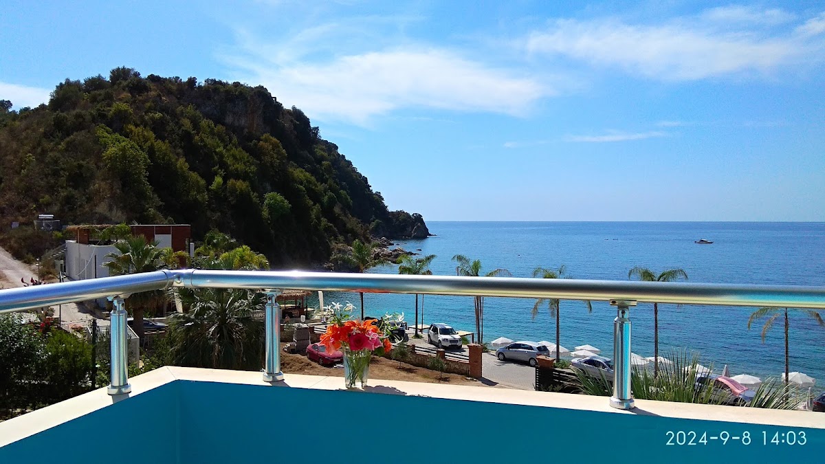 Hotel Emi photo 3