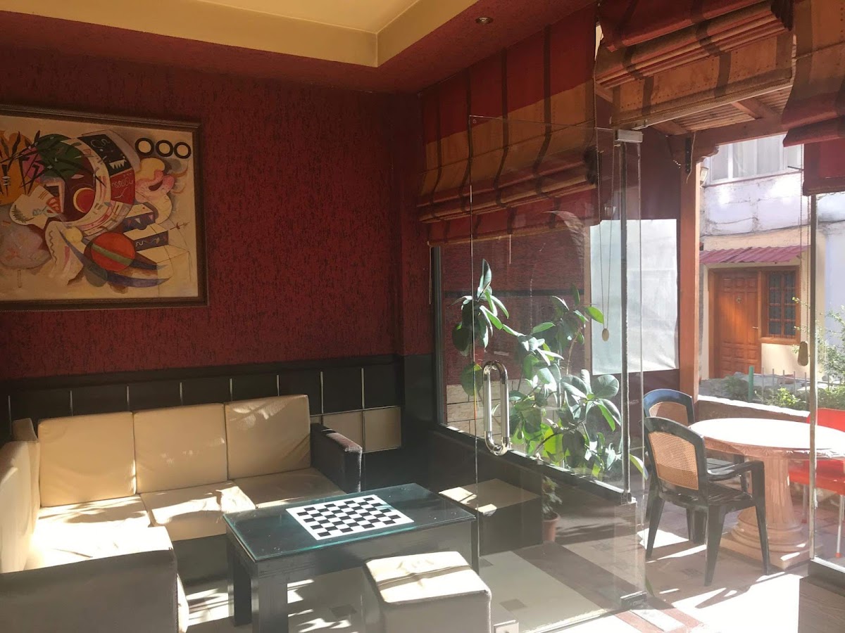 Bar kafe Riku — Kafene në Peshkopi — photo 3
