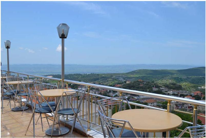 Hotel Grand photo 2