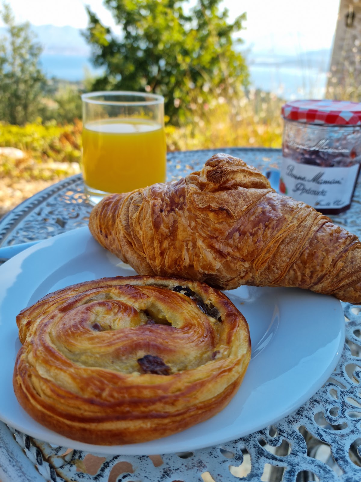 Pignata Patisserie photo 2