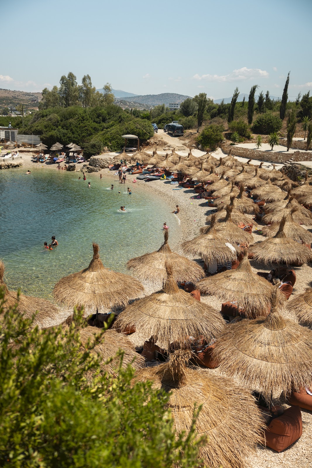 Caravan Beach Bar & Restaurant photo 3