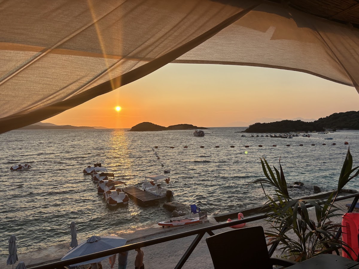 Beach-Bar-Restaurant Horizont photo 3