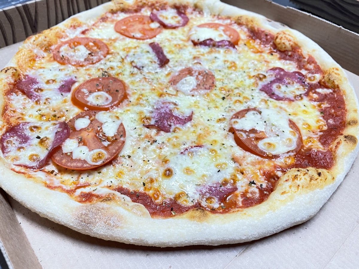 Pizzeria latina — Restorante në Drenas — photo 2