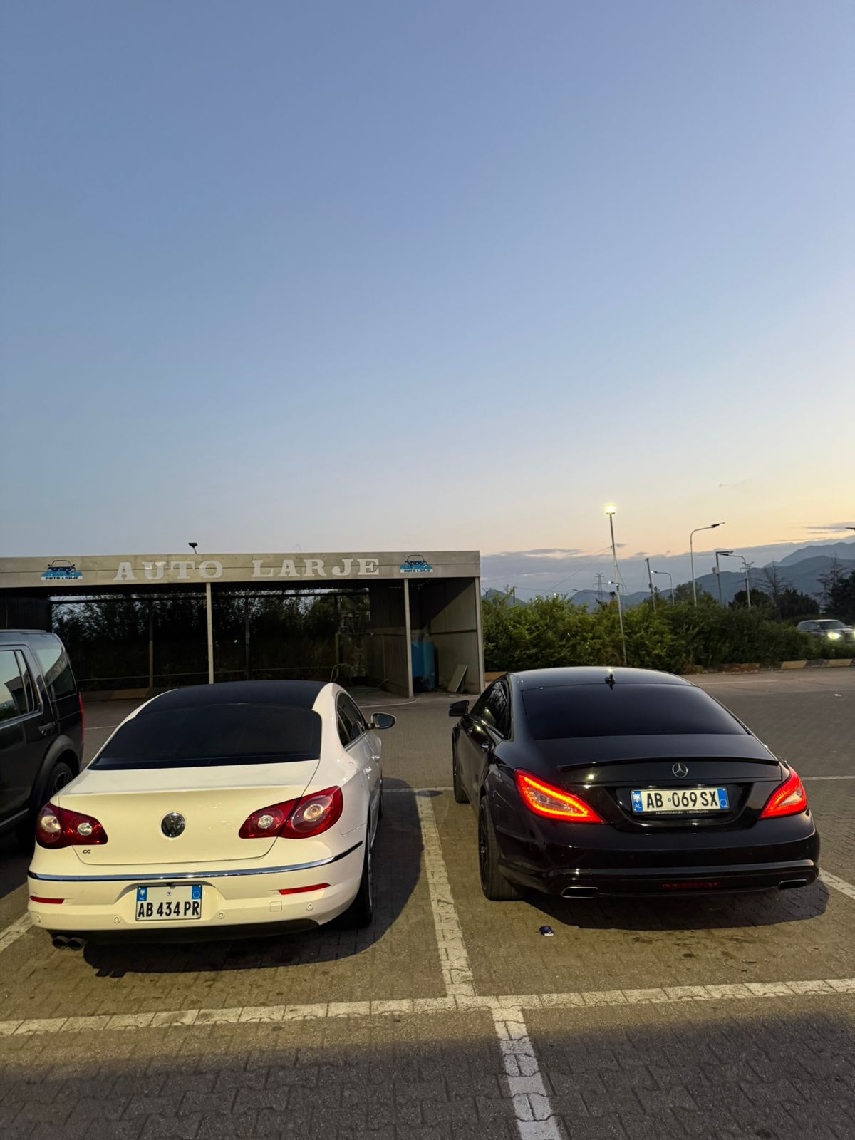 Makina Me Qera Lezhe Mario photo 2