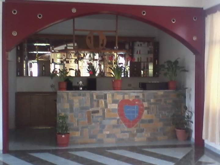 Bar kafe Miri photo 2