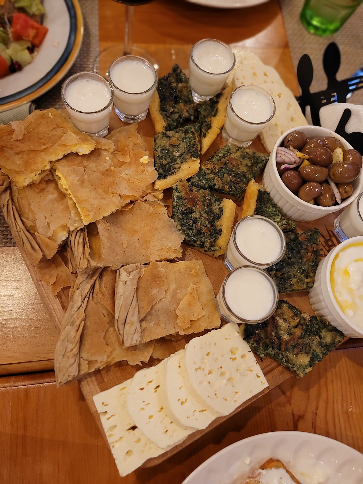 Hani i Taulant Shahinit photo 2