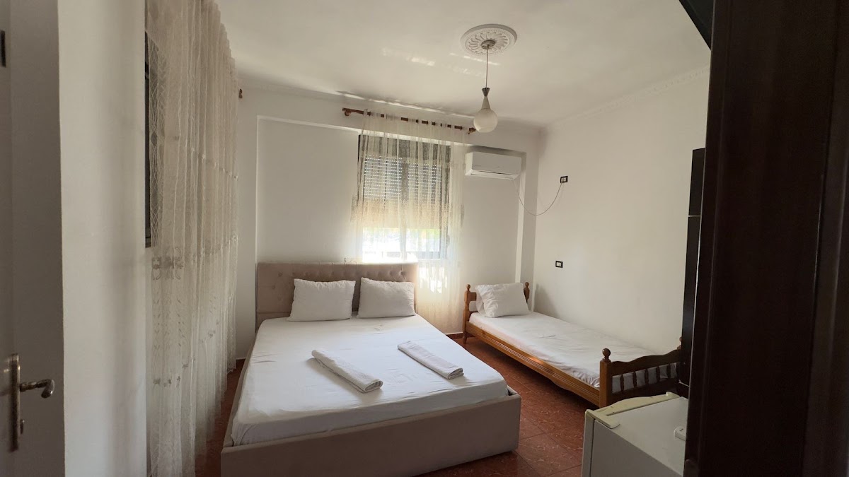 Hotel Diplomati photo 2