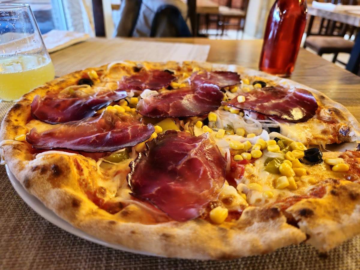 Marku Italian Pizzeria photo 2