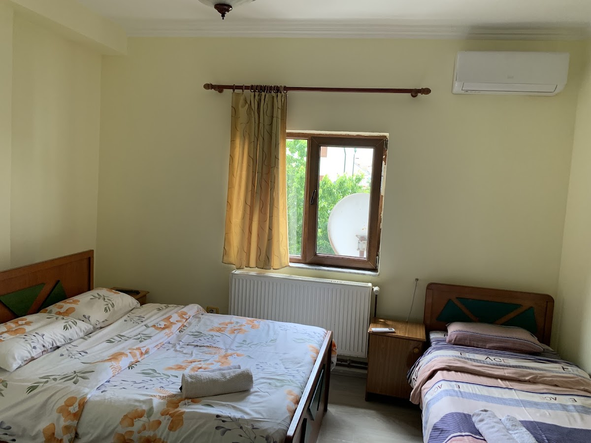 Hotel Kastrati photo 2