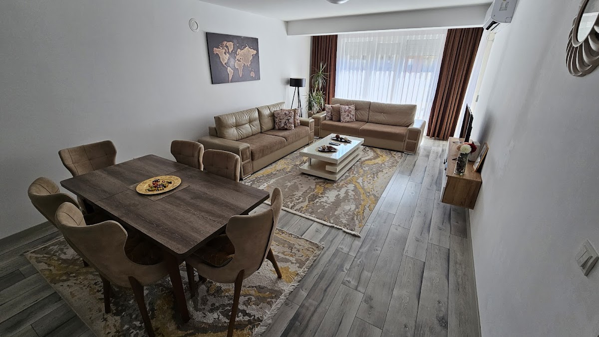 Cozy Apartment with 2 Bedrooms in the Best City Area photo 3