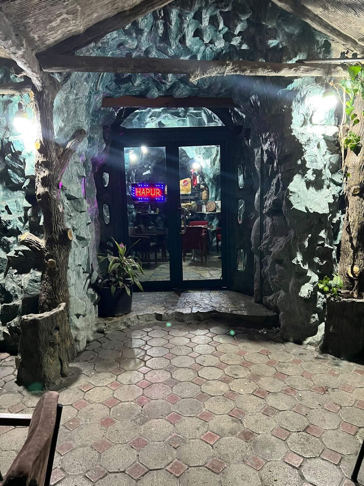 Bar Shpella