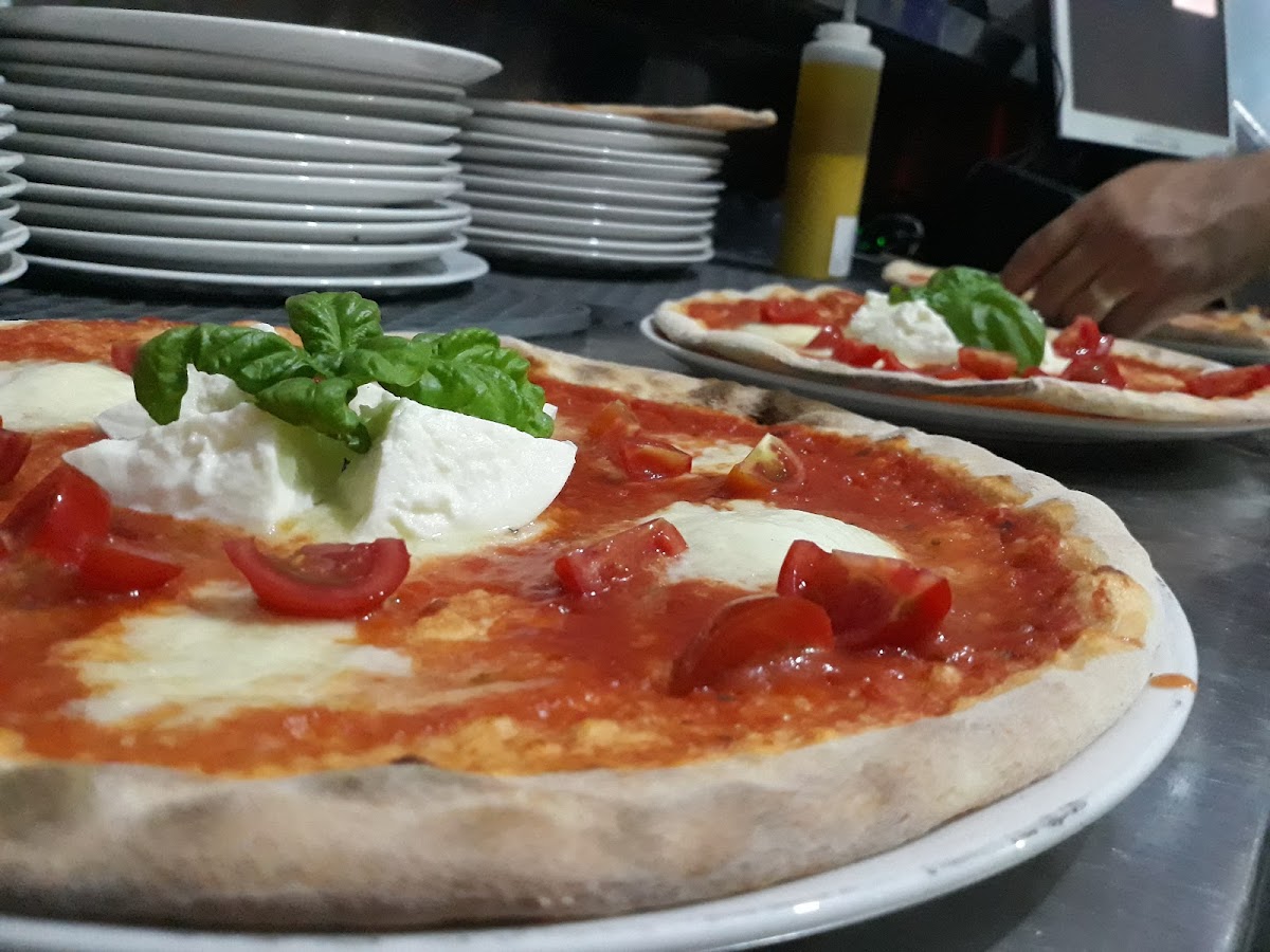 Pizzeria Bella Italia photo 2