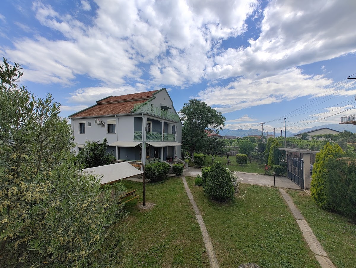 Green Garden Guesthouse