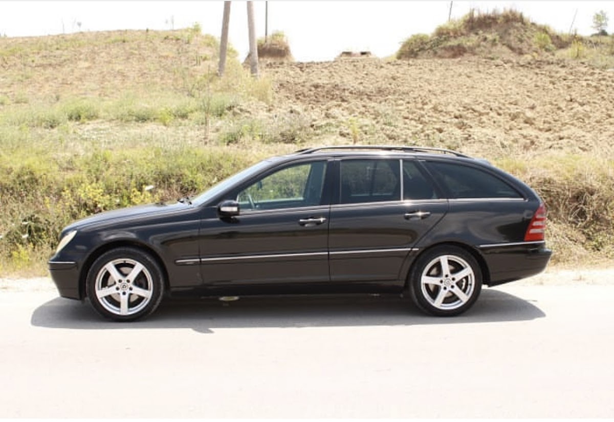 Car Rental Hermes - Makina me qera photo 3