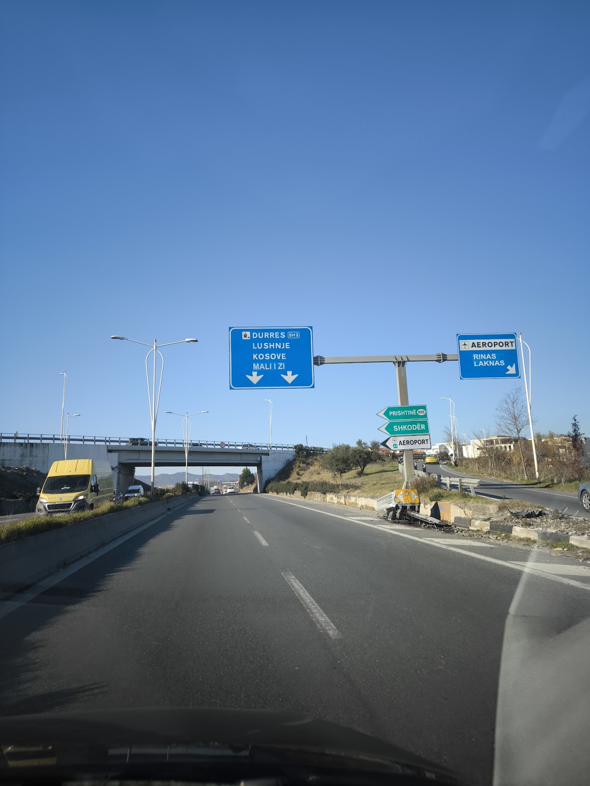 Localrent.com Albania photo 3