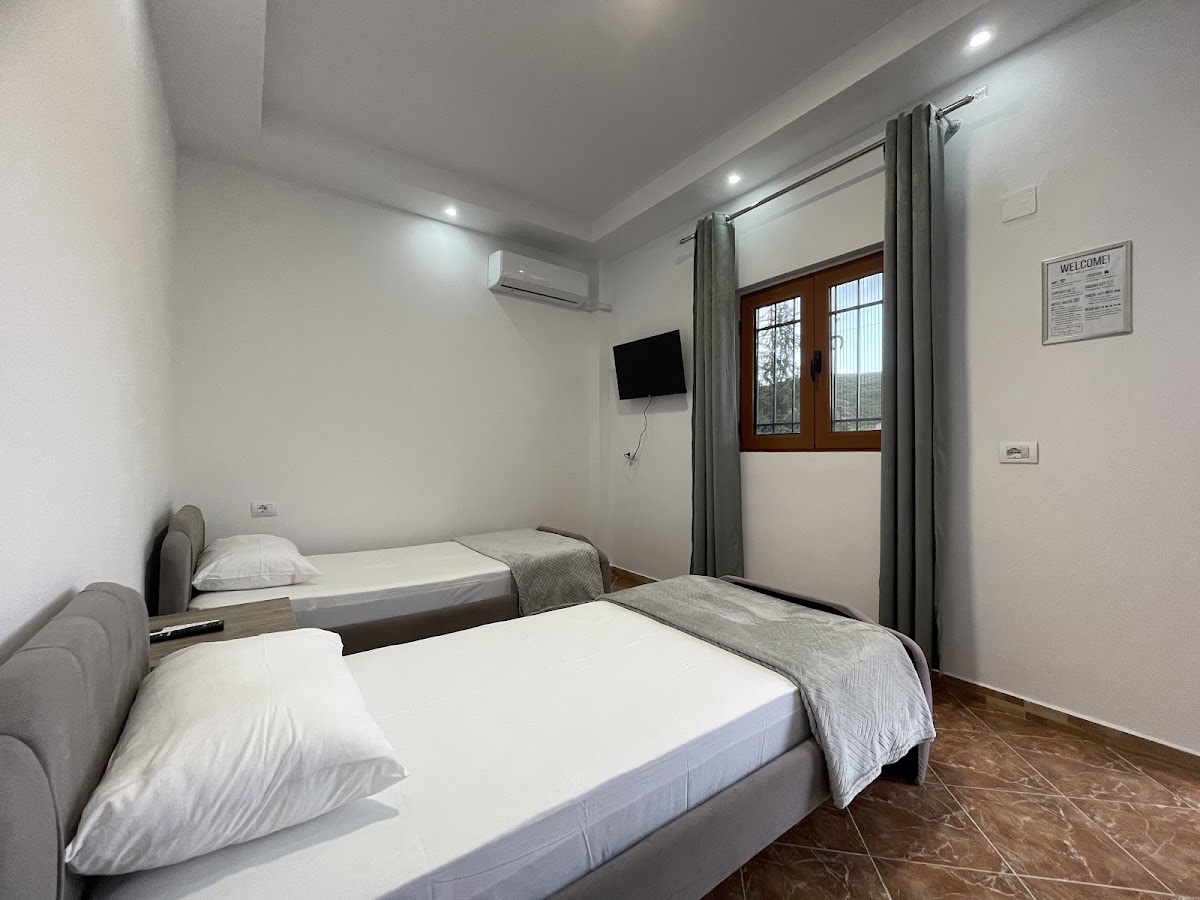 PANORAMIC VIEW Xhanari Guesthouse photo 2