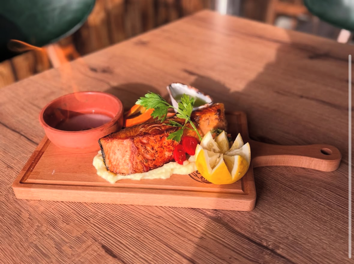 Extra Grill House — Restorante në Drenas — photo 2
