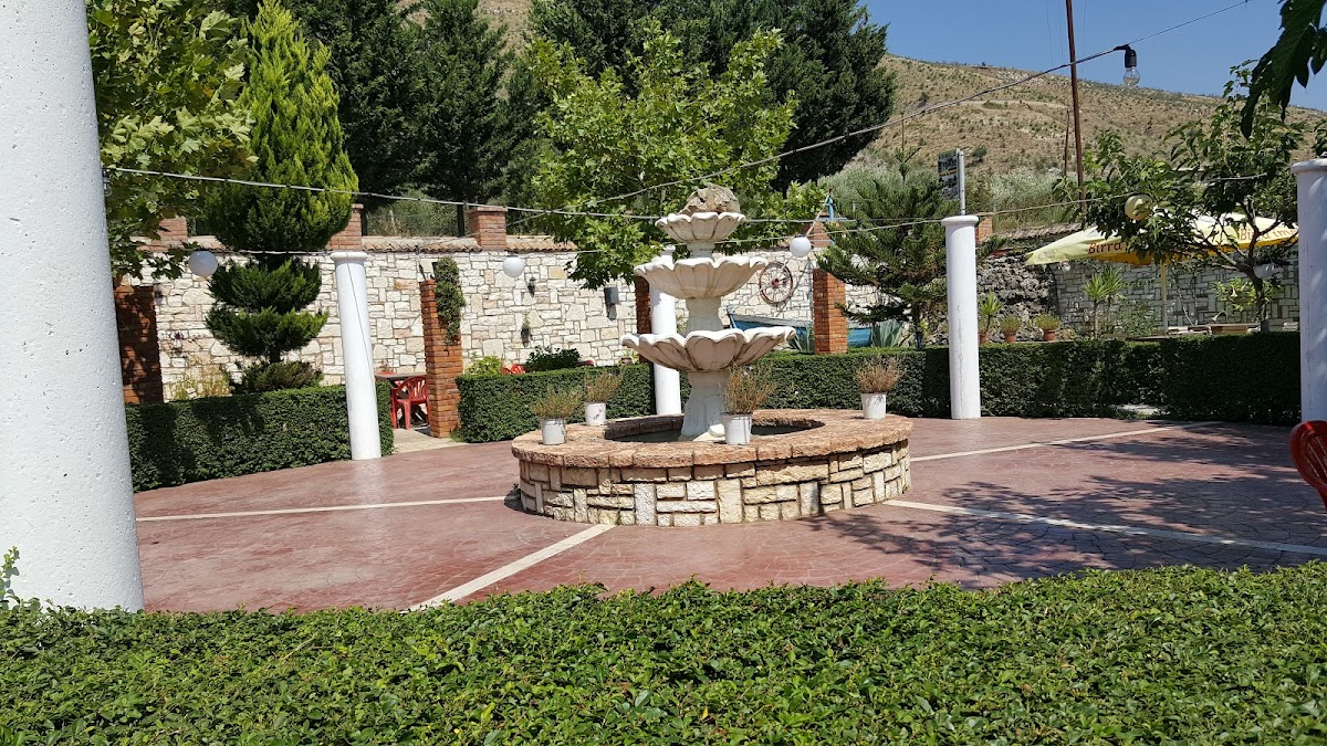 Ndreka photo 3