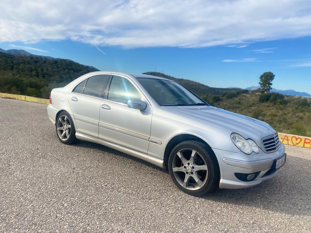 Ronaldo Car Rental photo 2