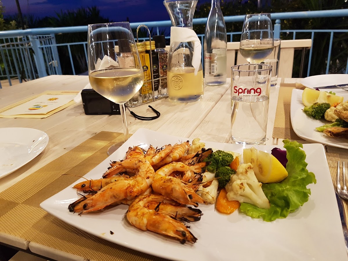 Denoel Beach Restaurant photo 2
