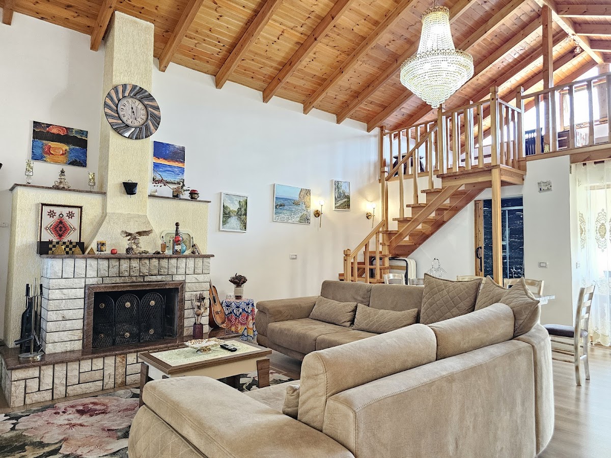 River Escape Villa photo 2