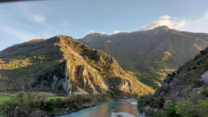 Bujtina Peshtan photo 3
