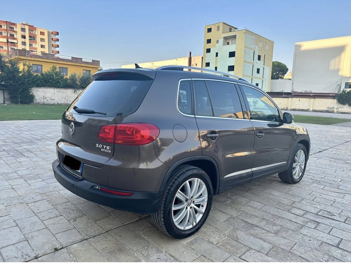 LUXURY CAR RENTAL photo 3