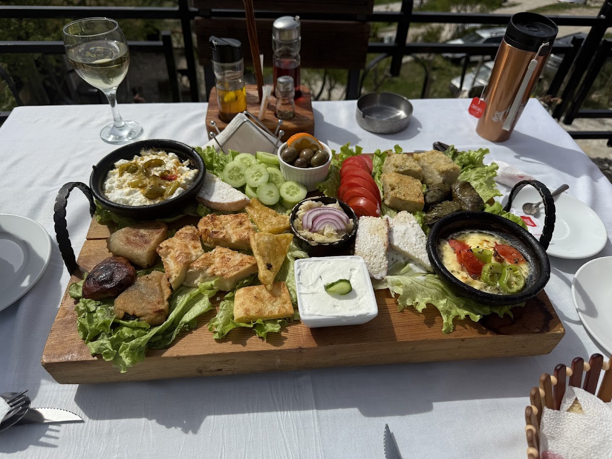 Rooms&Restaurant "EMILIANO" (Castle of Kruja) photo 4