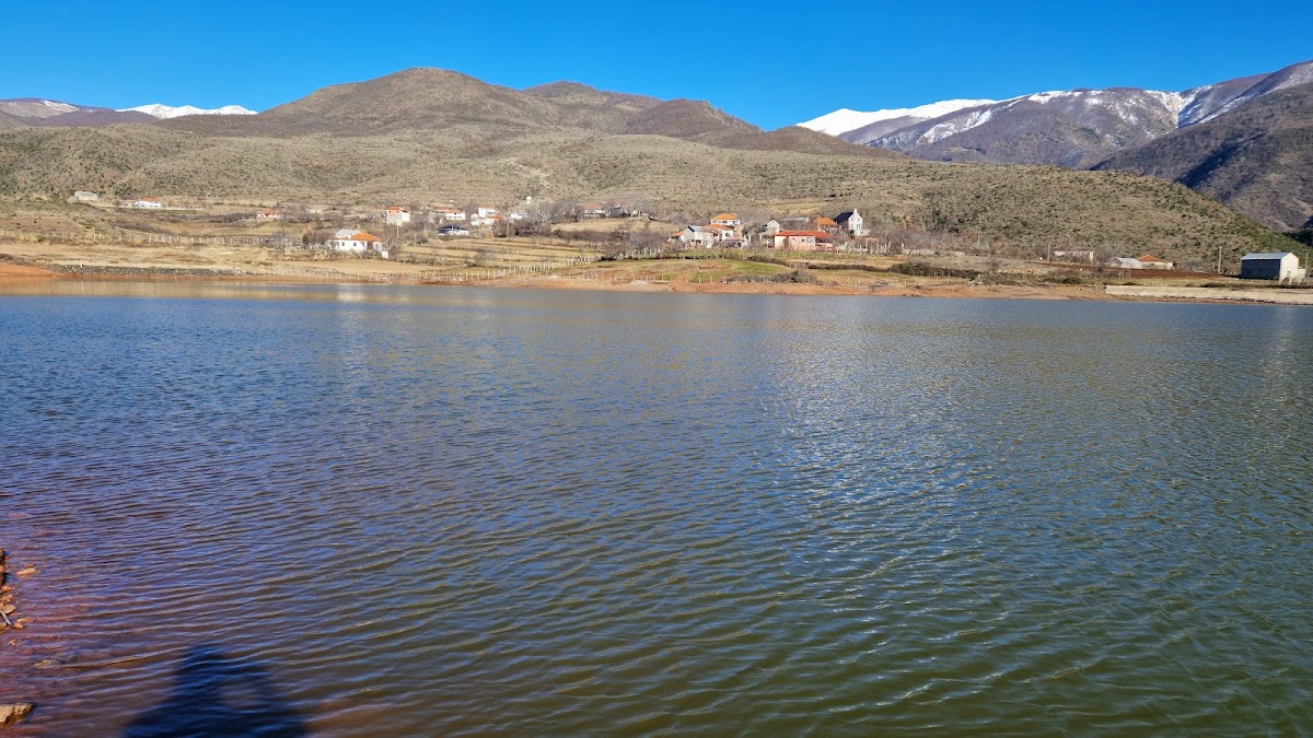 Hotolisht Lake photo 5