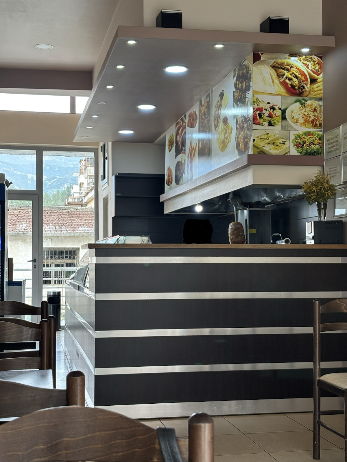 Fast Food Ana photo 5