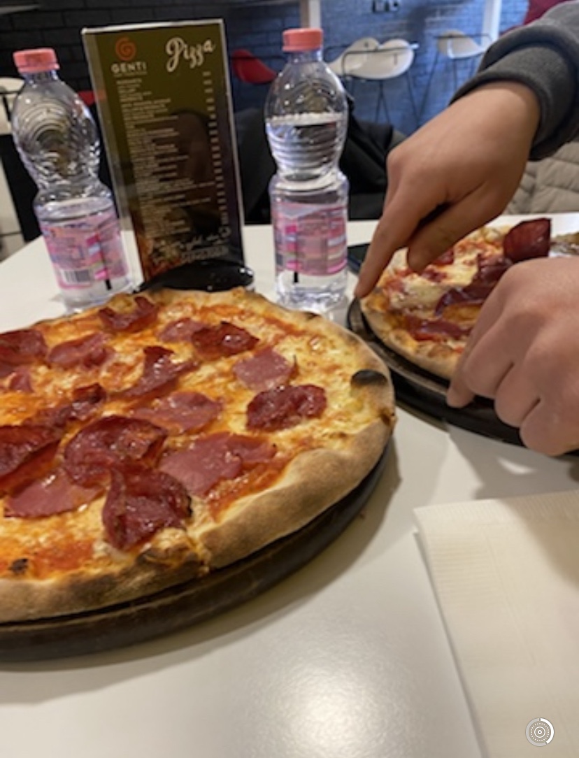 Fast Food "Genti" photo 4