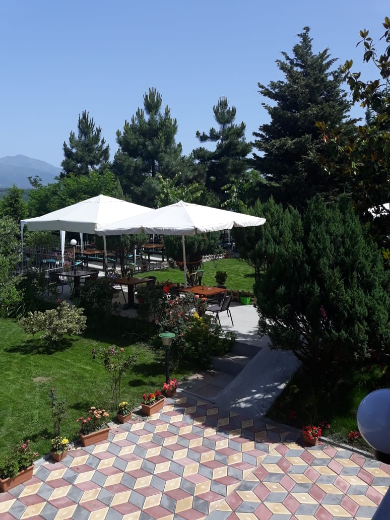 Bar Restaurant Kthesa e Sanës photo 4