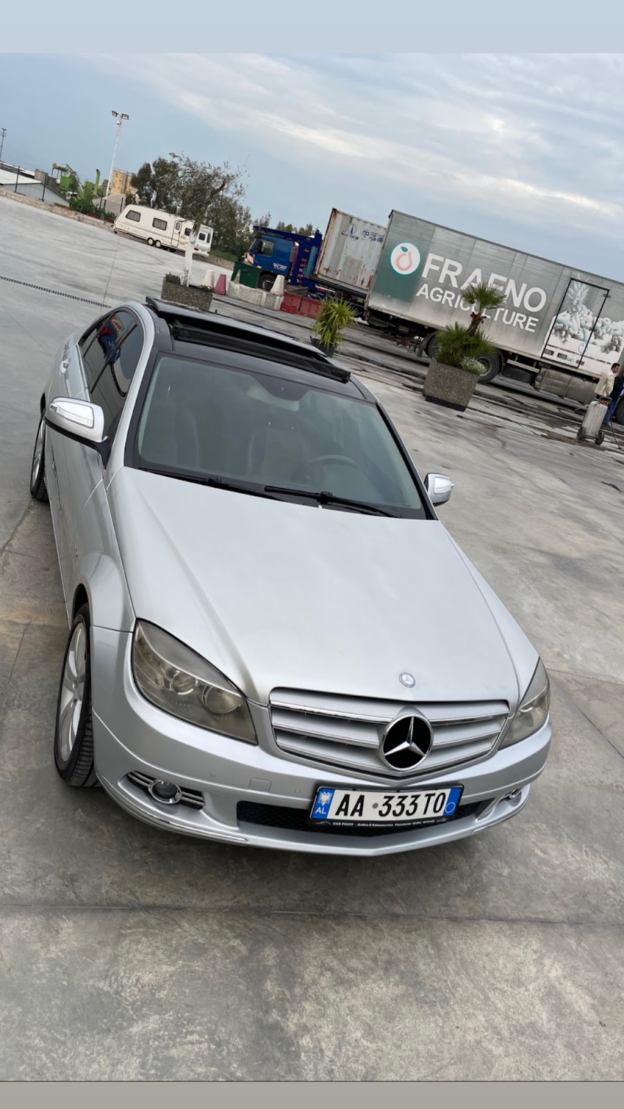 Makina Me Qera Fier “Zoi Rental” photo 2