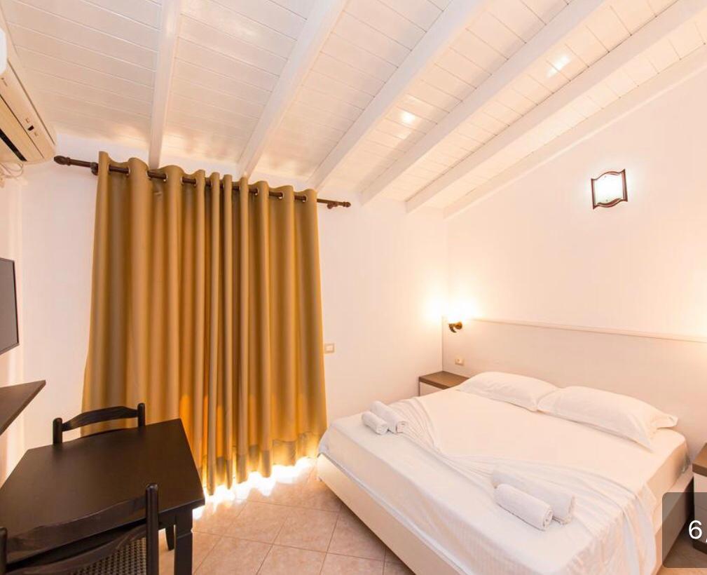 Hotel Mariksel photo 2